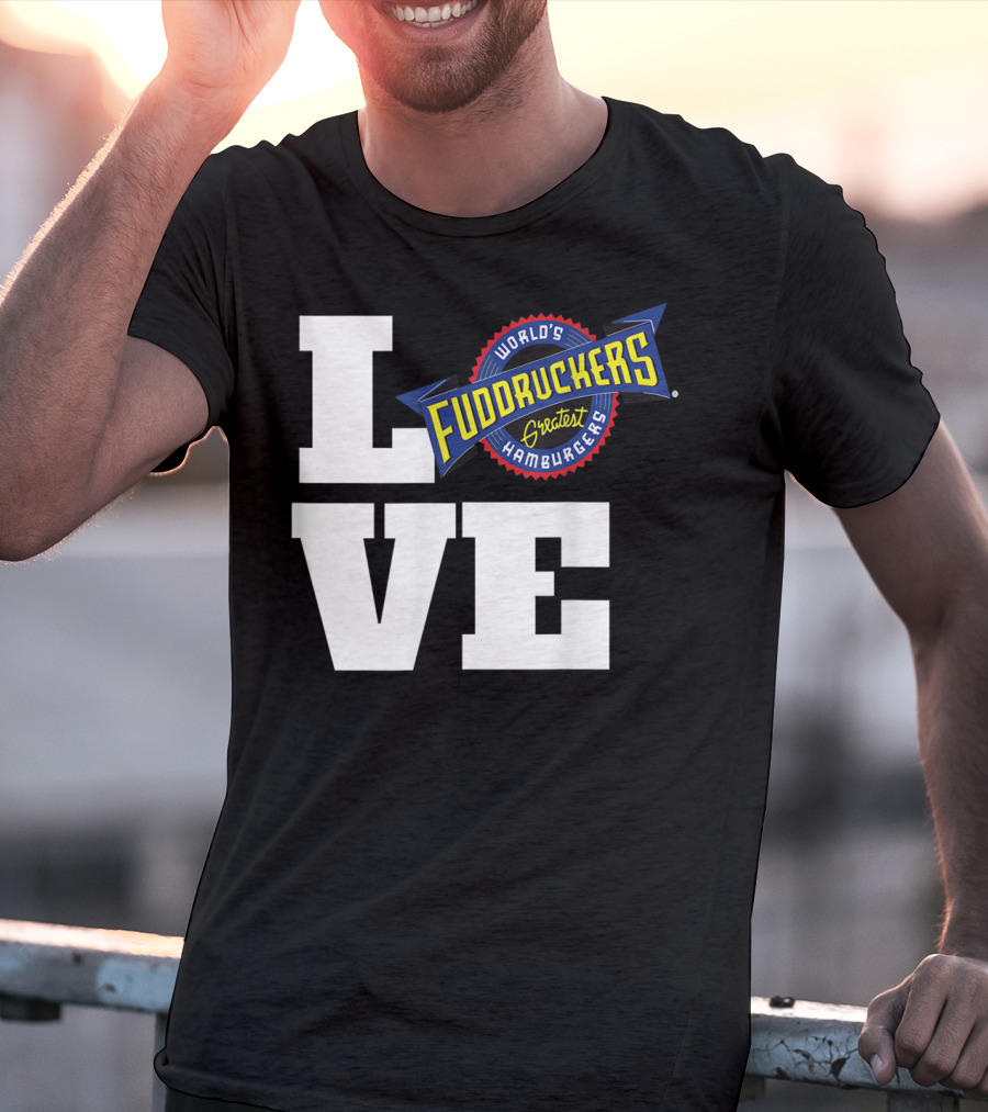 LOVE World's Greatest Hamburgers Fuddruckers T-Shirt