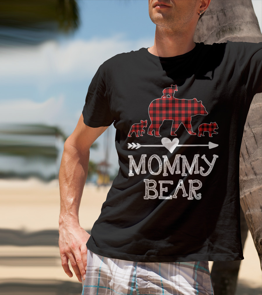 Mommy Bear Red Plaid Three Cubs Heart Arrow T-Shirt