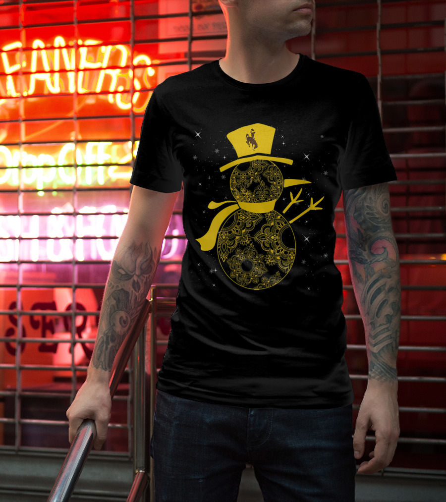 Wyoming Cowboys Mandala Snowman With Cowboy Hat T-Shirt