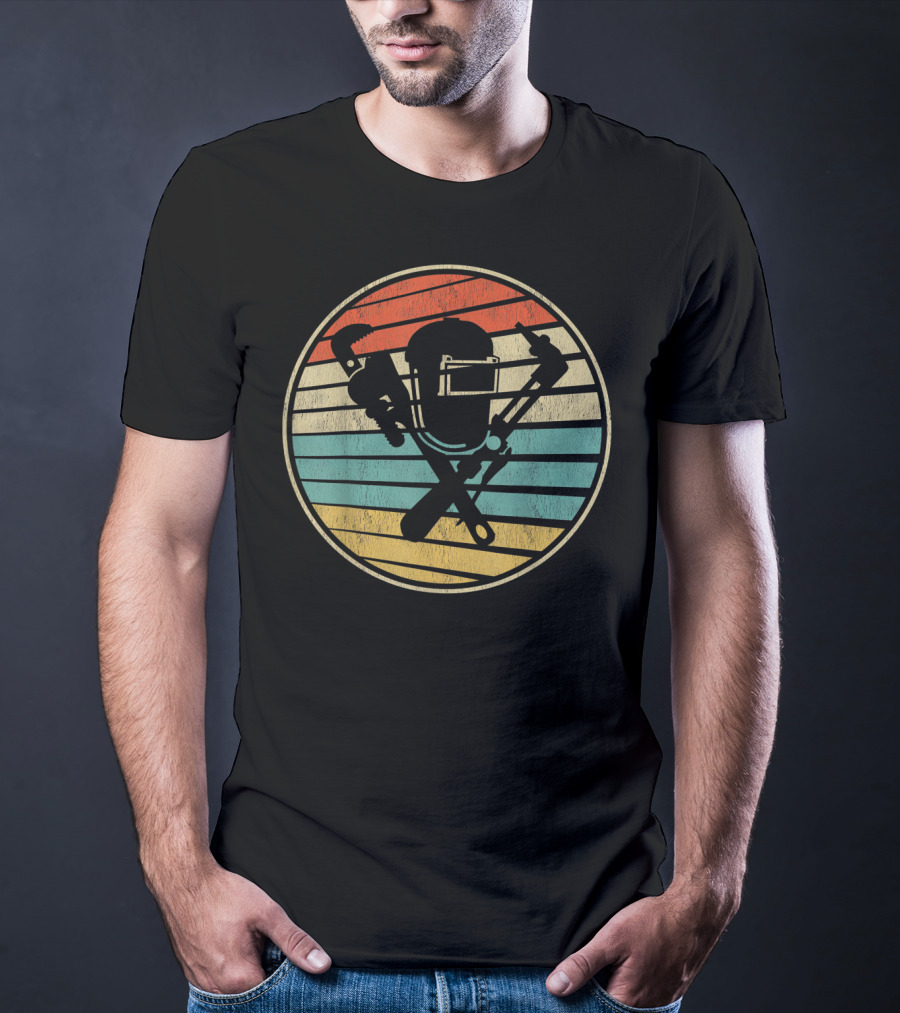 Cool Vintage Welding Helmet Wrench Torch Retro 70S 80S T-Shirt
