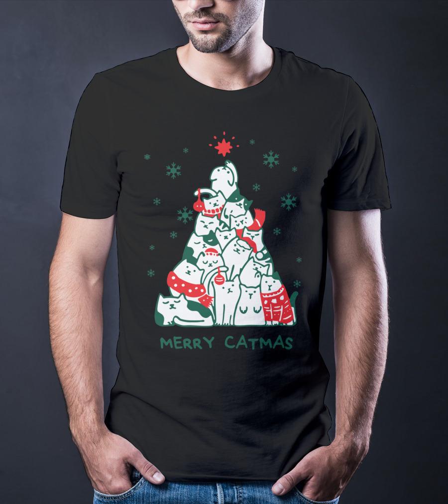 Merry Catmas Funny Cat Christmas Tree Holiday Cats Snowflakes Red Green T-Shirt