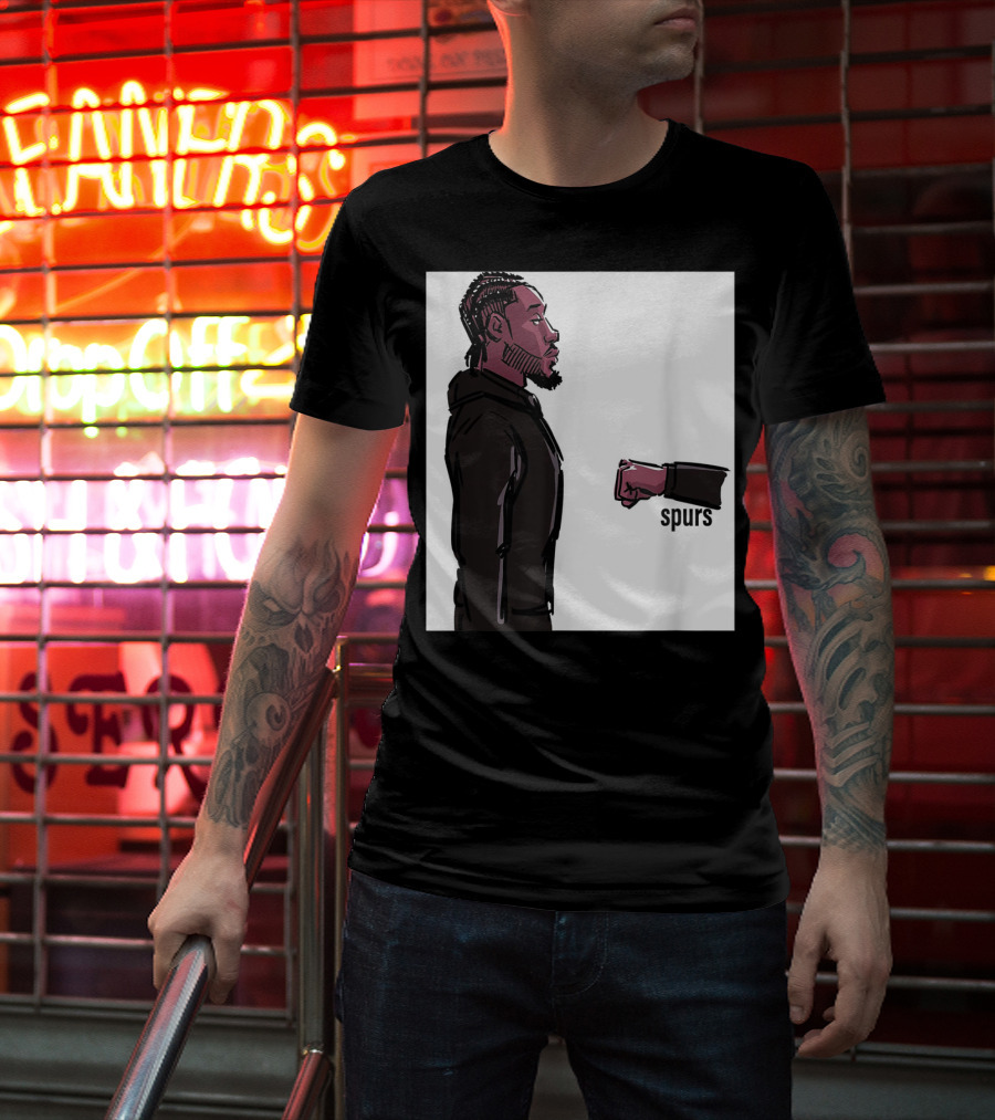 Funny Man Declines Dap Spurs T-Shirt