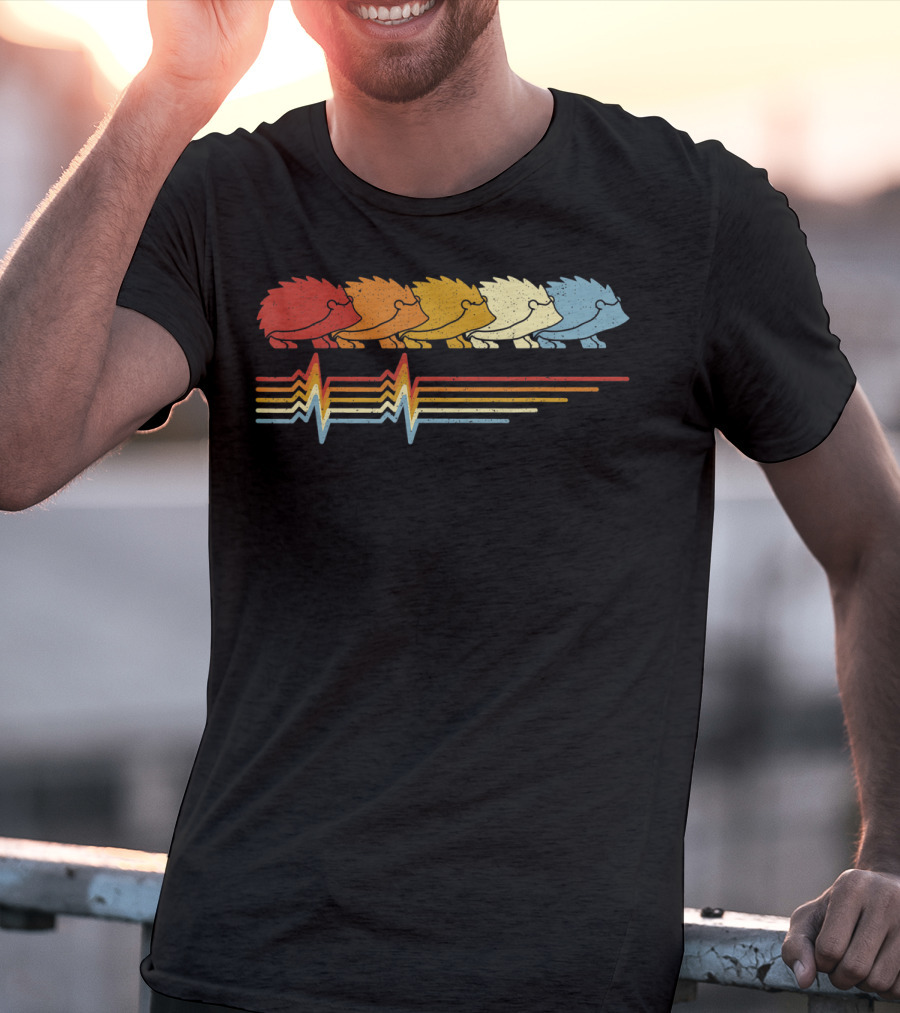 Hedgehog Heartbeat Retro Animal Lover T-Shirt