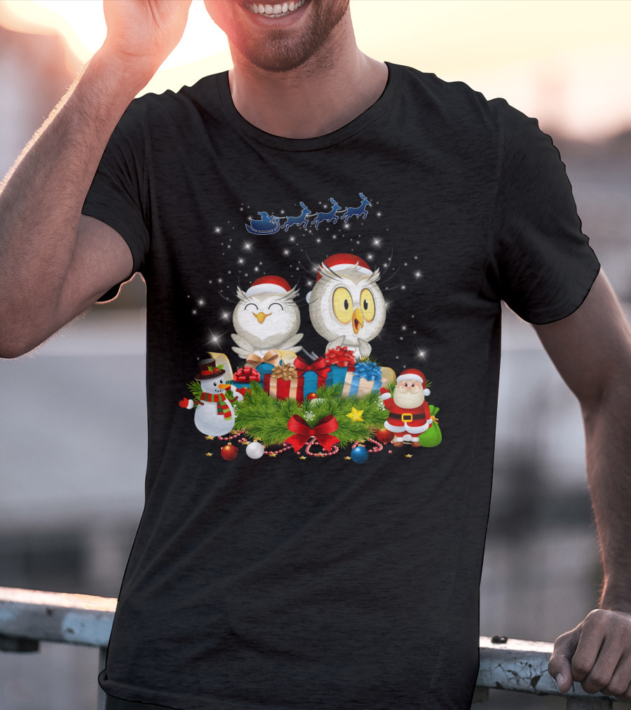 Waiting For Santa Owls With Gifts And Snowman Scene T-Shirt