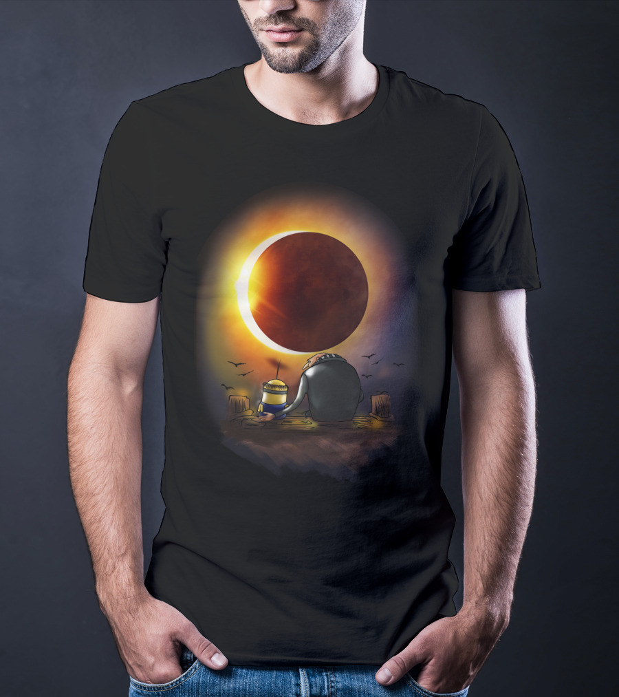Gru And Kevin Watching Solar Eclipse Minions Despicable Me T-Shirt