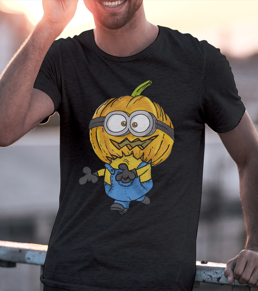 Pumpkin Head Minion Halloween Despicable Me Fun T-Shirt