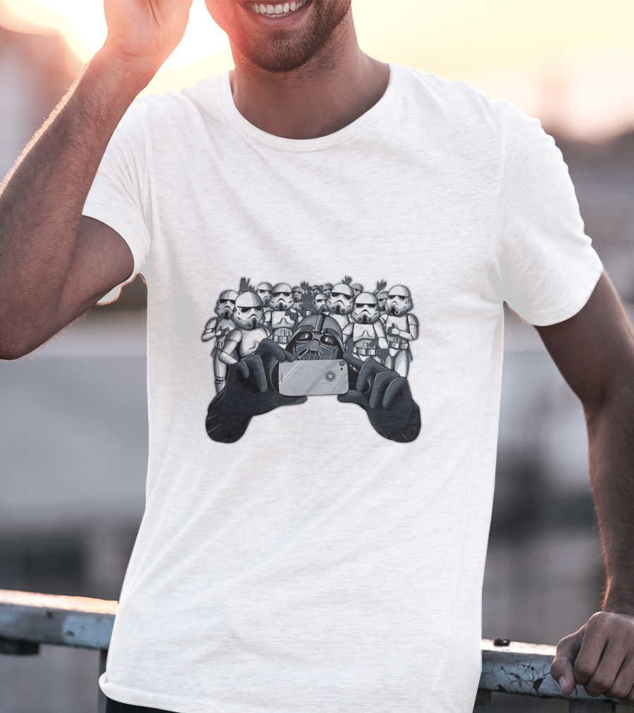 Selfie With Stormtroopers Darth Vader Star Wars Scene T-Shirt