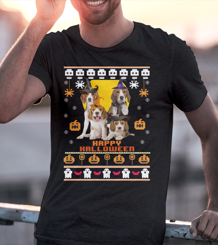 Beagle Happy Halloween Witch Hats And Pixelated Ghosts T-Shirt