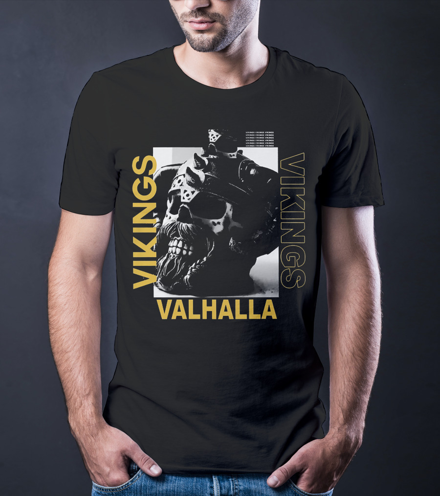 Vikings Valhalla Yule Skull Helm T-Shirt