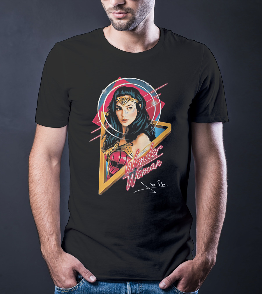 Wonder Woman Gal Gadot Signature Jessie T-Shirt