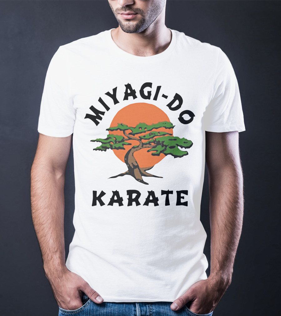 Miyagi-Do Karate Bonsai Tree With Sun Background T-Shirt