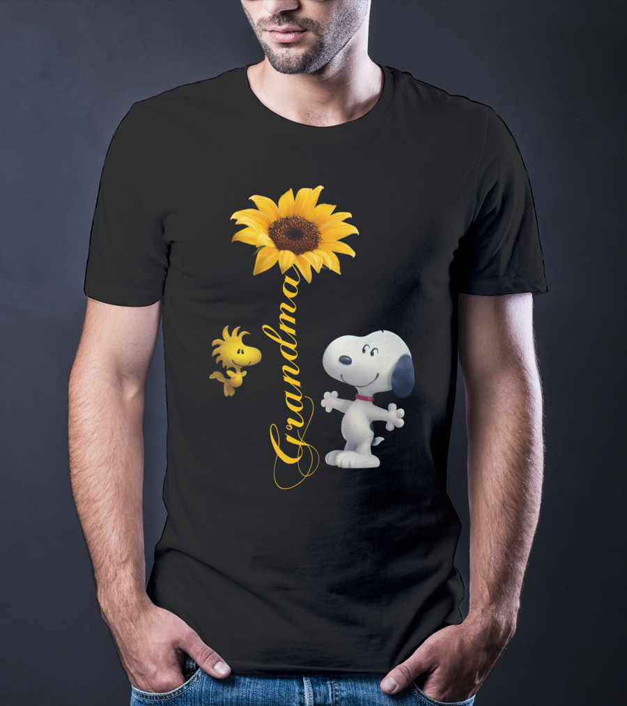 Grandma Snoopy And Woodstock With Sunflower T-Shirt