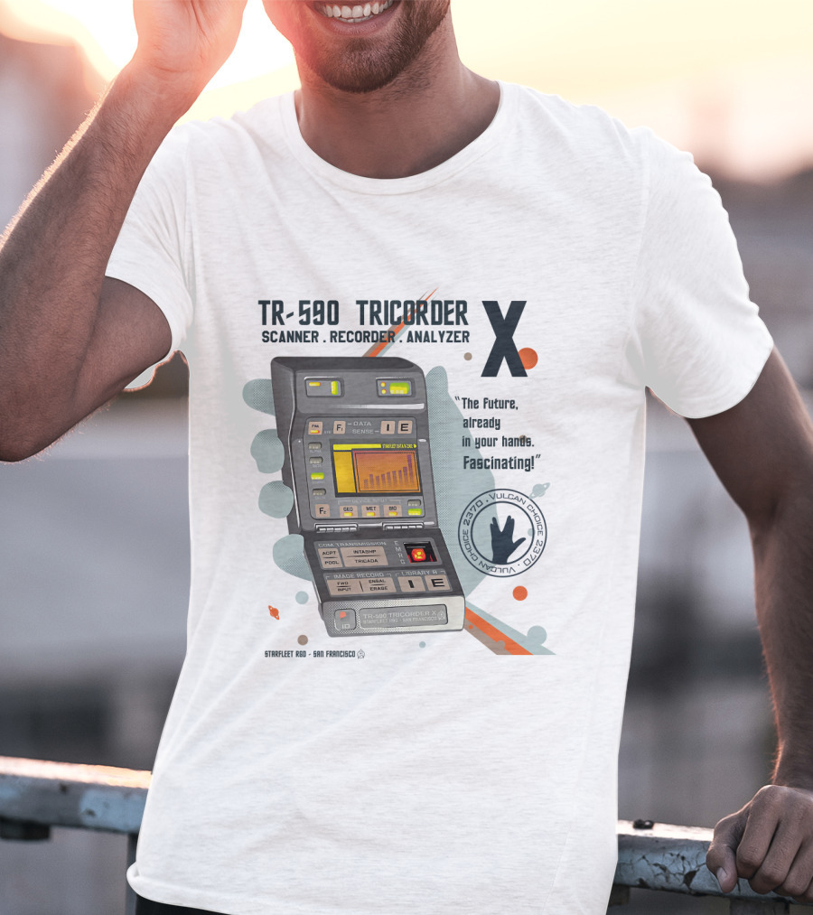 TR-590 Tricorder X Scanner Recorder Analyzer Star Trek Fascinating T-Shirt