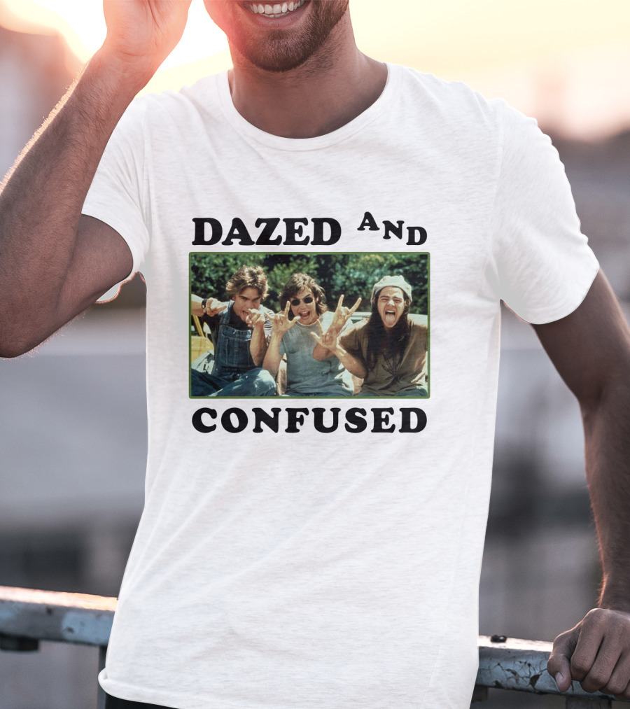 Dazed And Confused 1993 Movie Cast Rock Hands Scene T-Shirt
