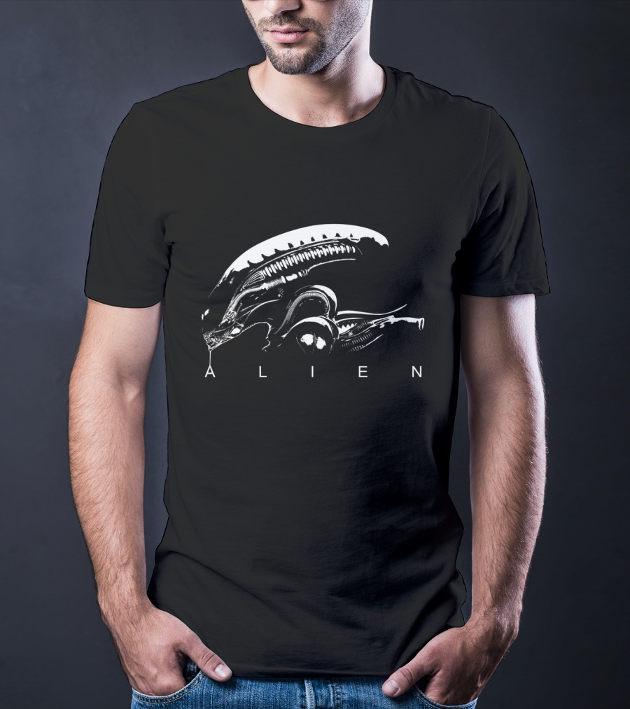 Alien Movie Iconic Creature T-Shirt