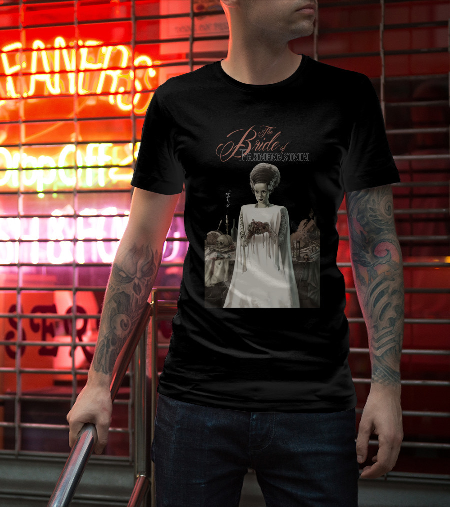 The Bride Of Frankenstein Classic Gothic Horror Scene With Laboratory Elements T-Shirt