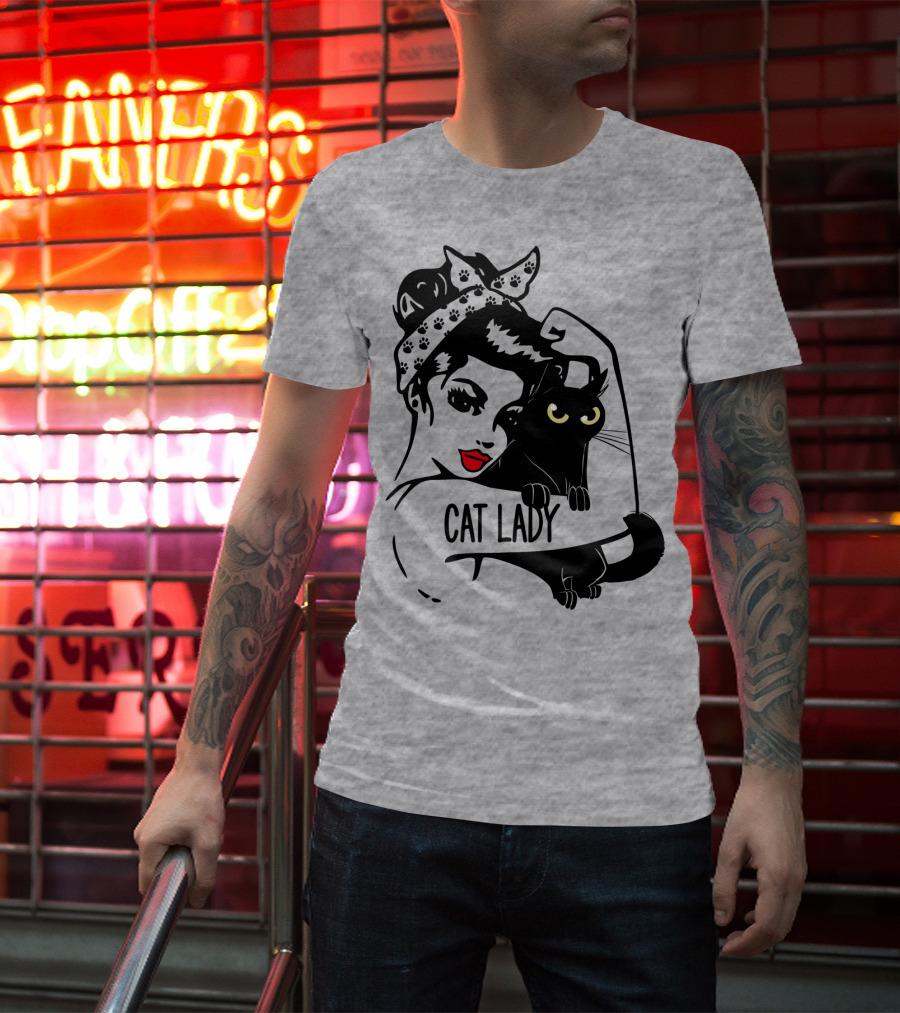 Cat Lady Retro Style With Black Cat And Polka Dot Bandana T-Shirt