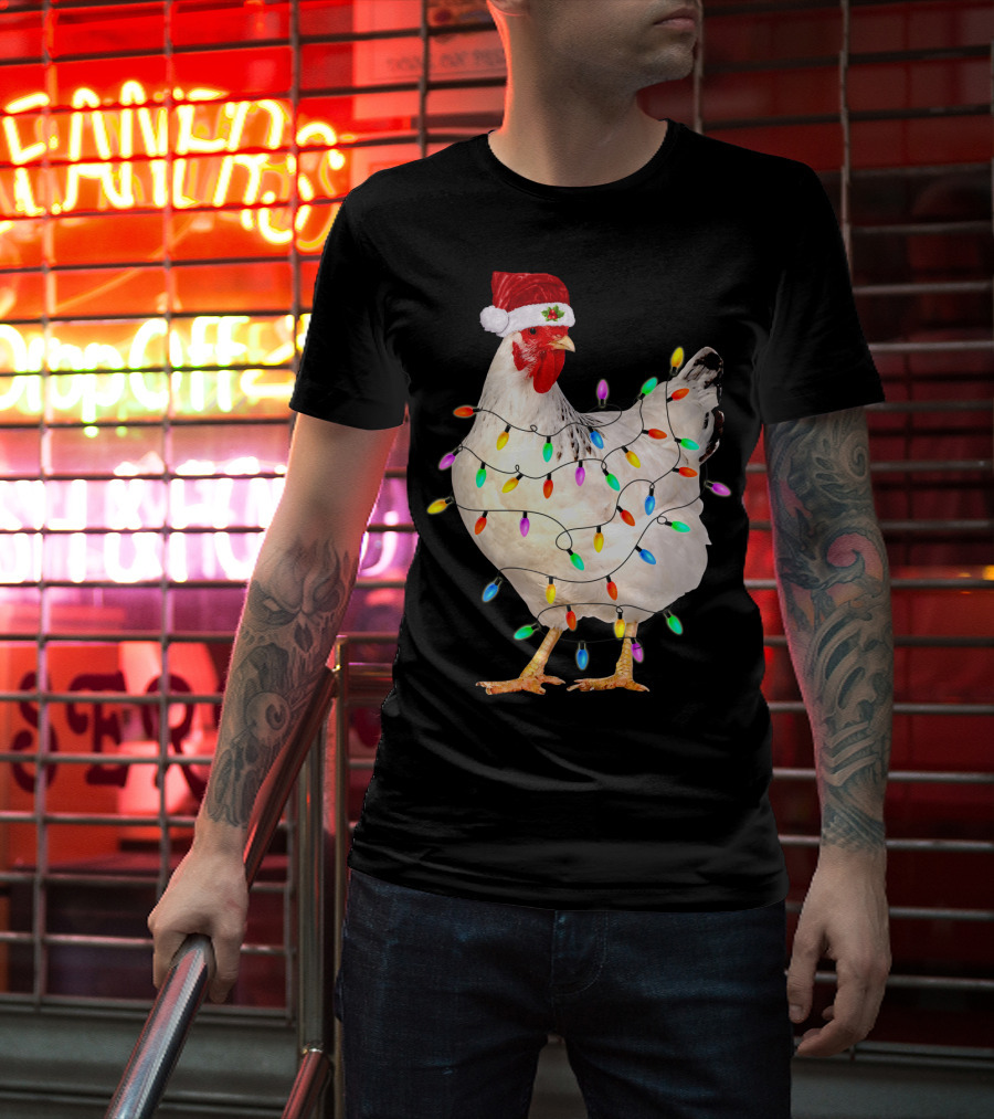 CHICKEN LIGHT CHRISTMAS SANTA HAT STRING LIGHTS T-Shirt