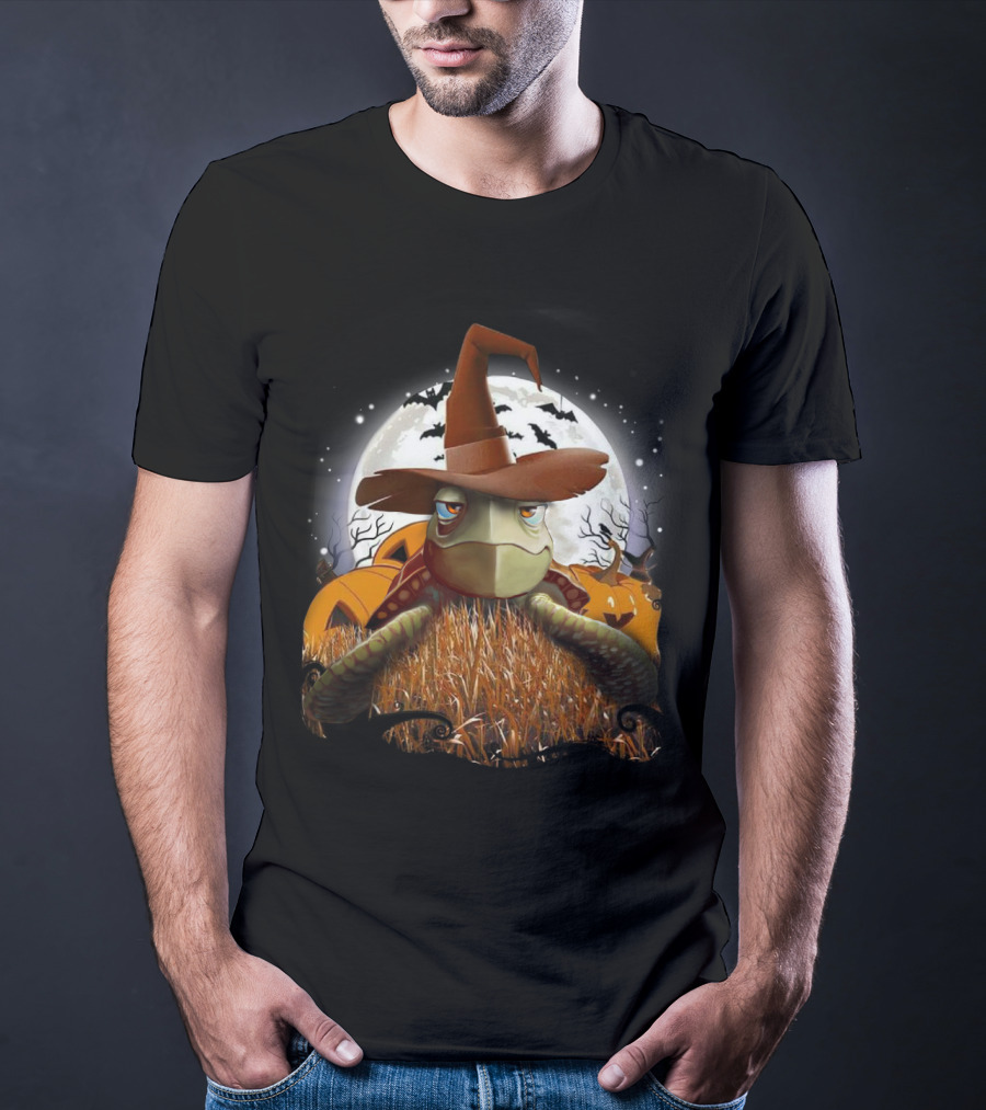 Halloween Turtle In Witch Hat Moonlit Pumpkin Patch T-Shirt