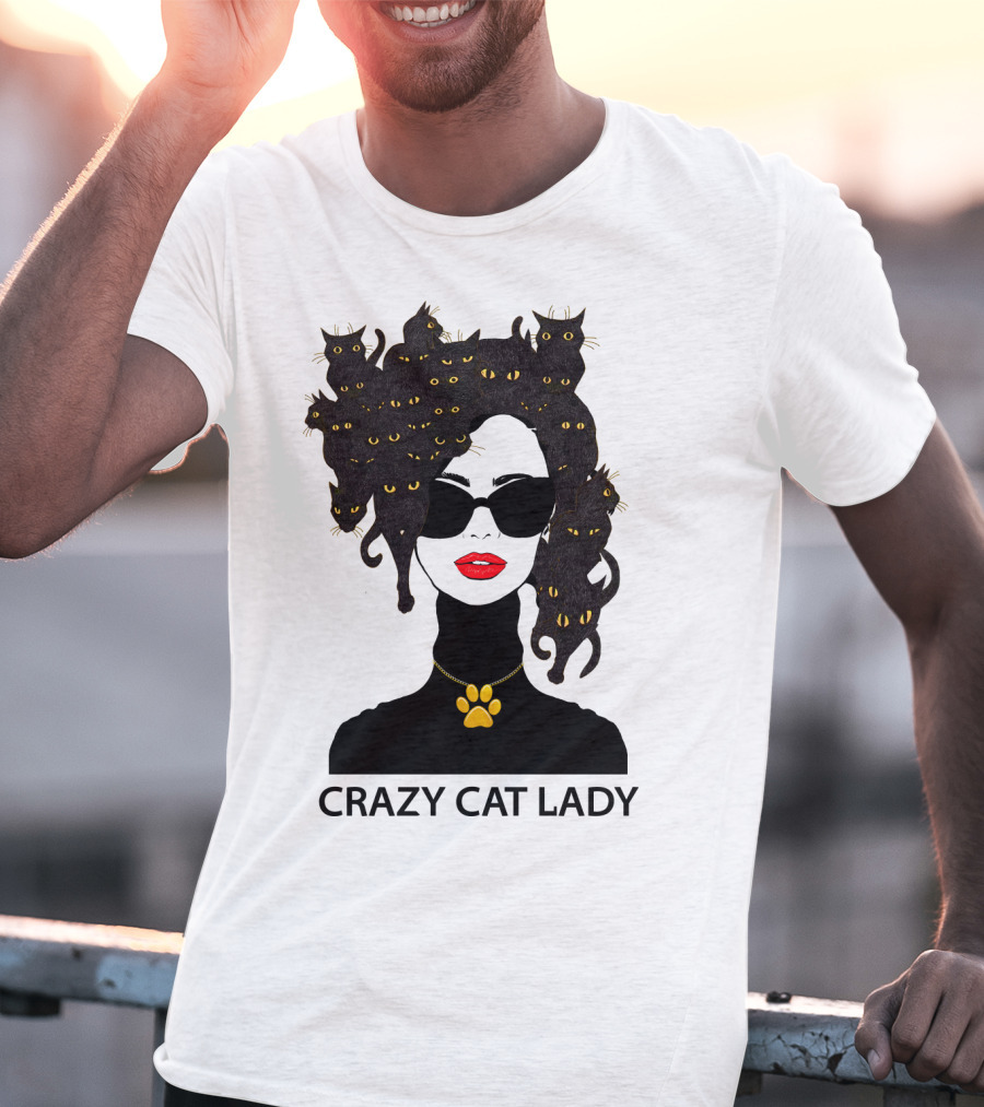 CRAZY CAT LADY Cat Afro Sunglasses Red Lips Golden Paw Necklace T-Shirt