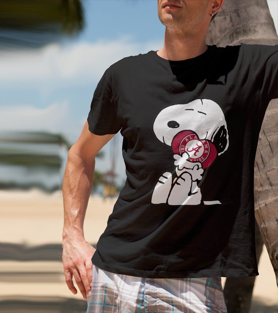 Alabama Crimson Tide Snoopy Hugging Heart T-Shirt