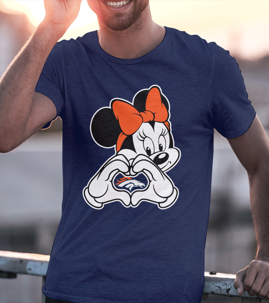 Minnie Mouse Heart Hands Denver Broncos T-Shirt