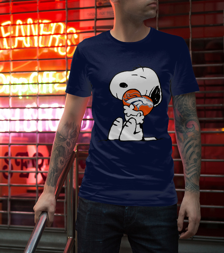 Denver Broncos Snoopy Hugging Football T-Shirt