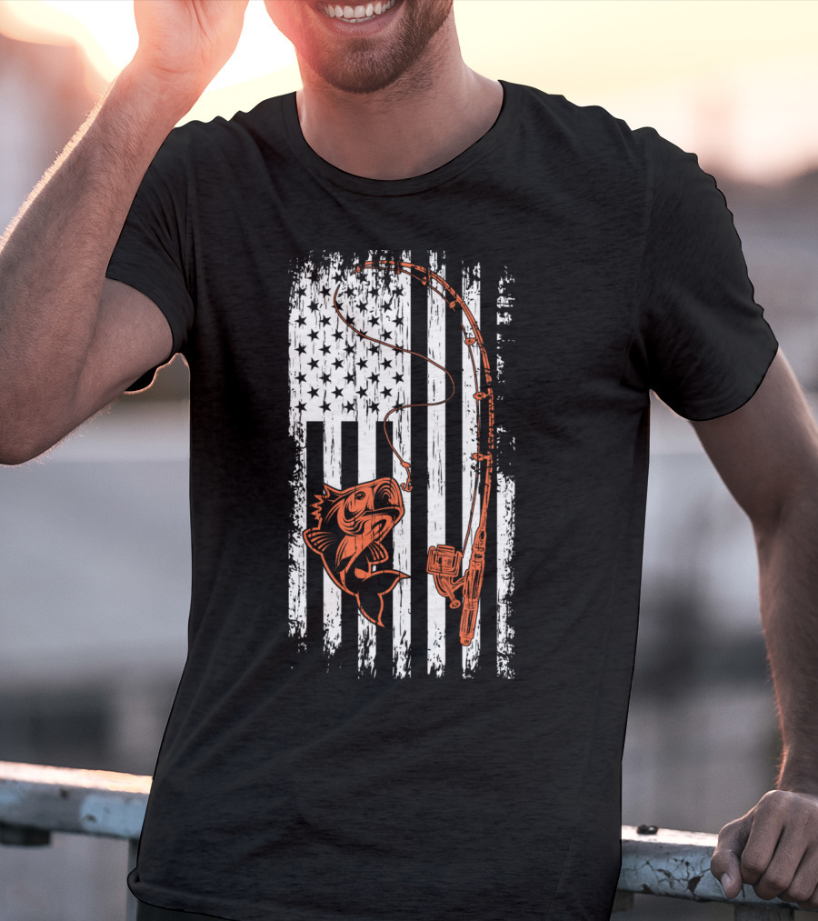 USA Fishing Flag Bass And Rod American Flag T-Shirt