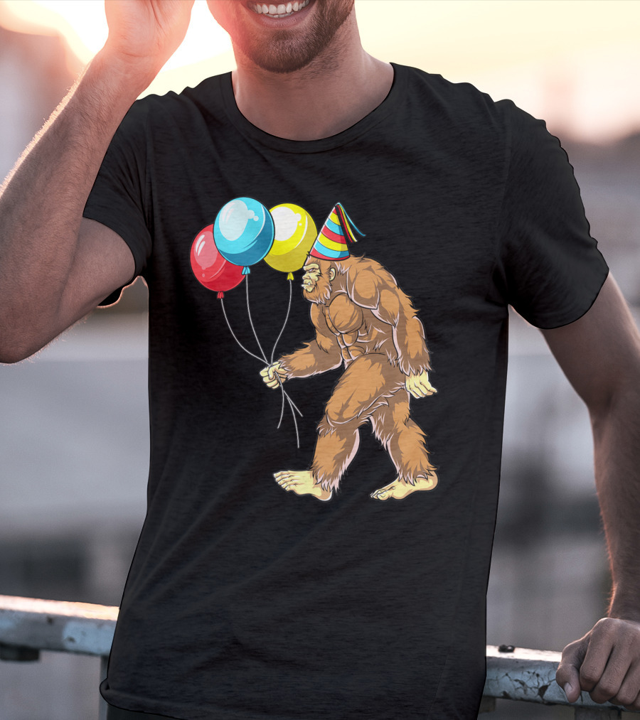 Bigfoot It's My Birthday Kids Boys Sasquatch Party With Balloons And Party Hat T-Shirt