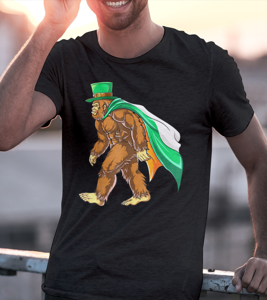 Bigfoot St Patricks Day Boys Leprechaun Irish Flag Sasquatch T-Shirt