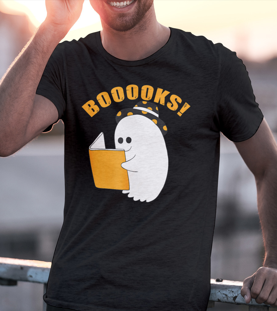 Booooks Cute Ghost Halloween Library Reading Books T-Shirt