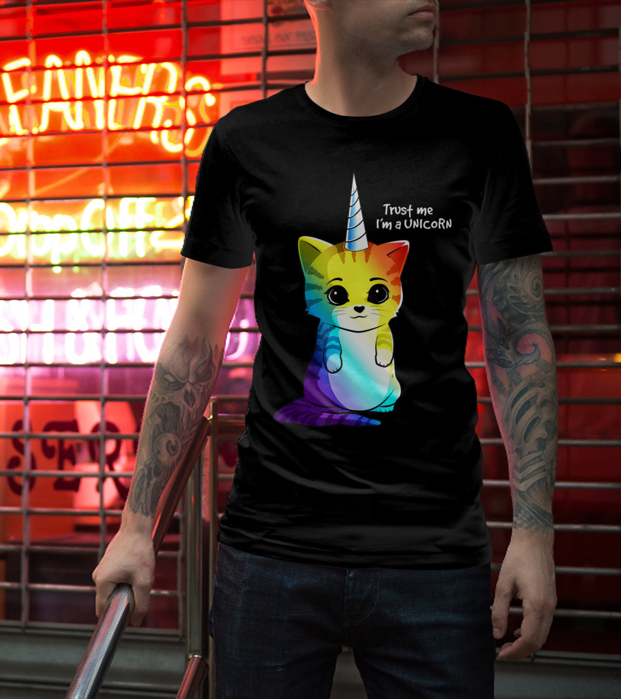 Trust Me I'm A Caticorn Unicorn Cat Kittycorn Girls Women Rainbow T-Shirt