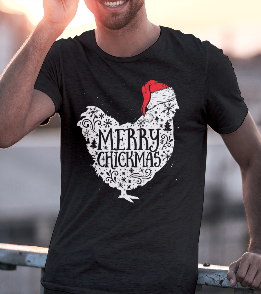 Merry Chickmas Chicken With Santa Claus Hat T-Shirt