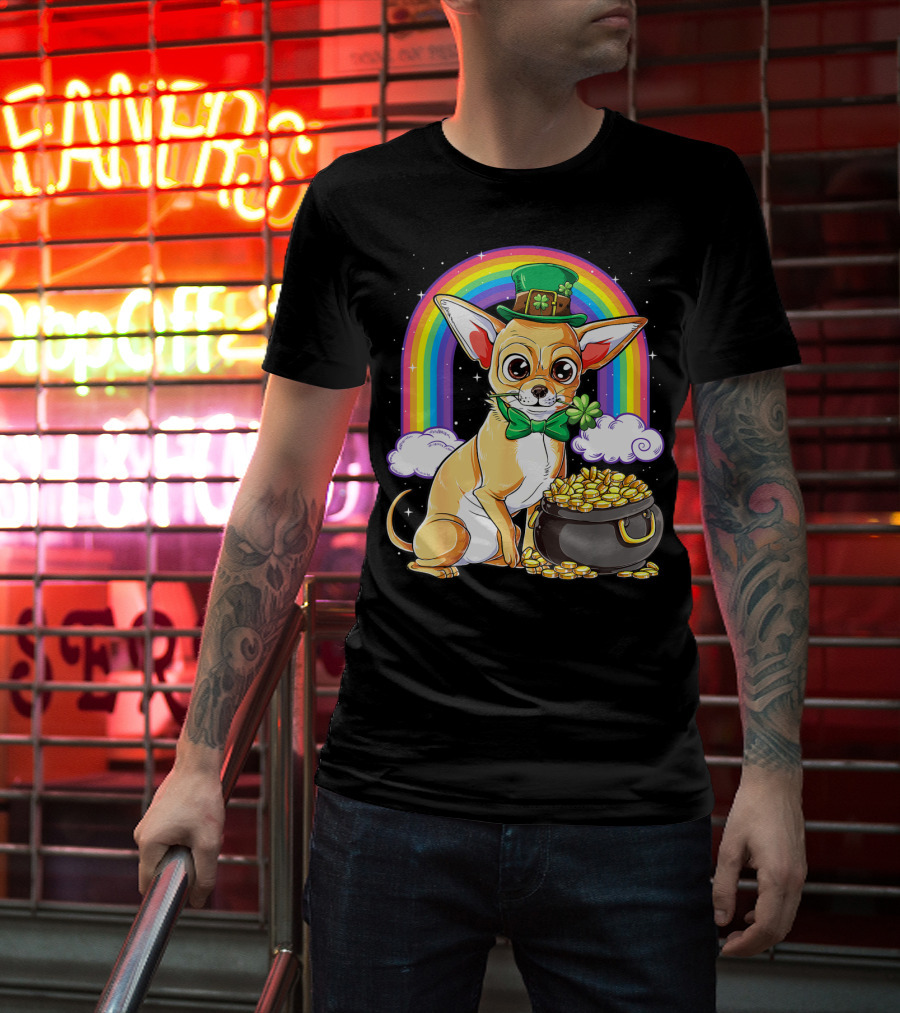 Chihuahua St Patricks Day Leprechaun Rainbow Pot Of Gold T-Shirt