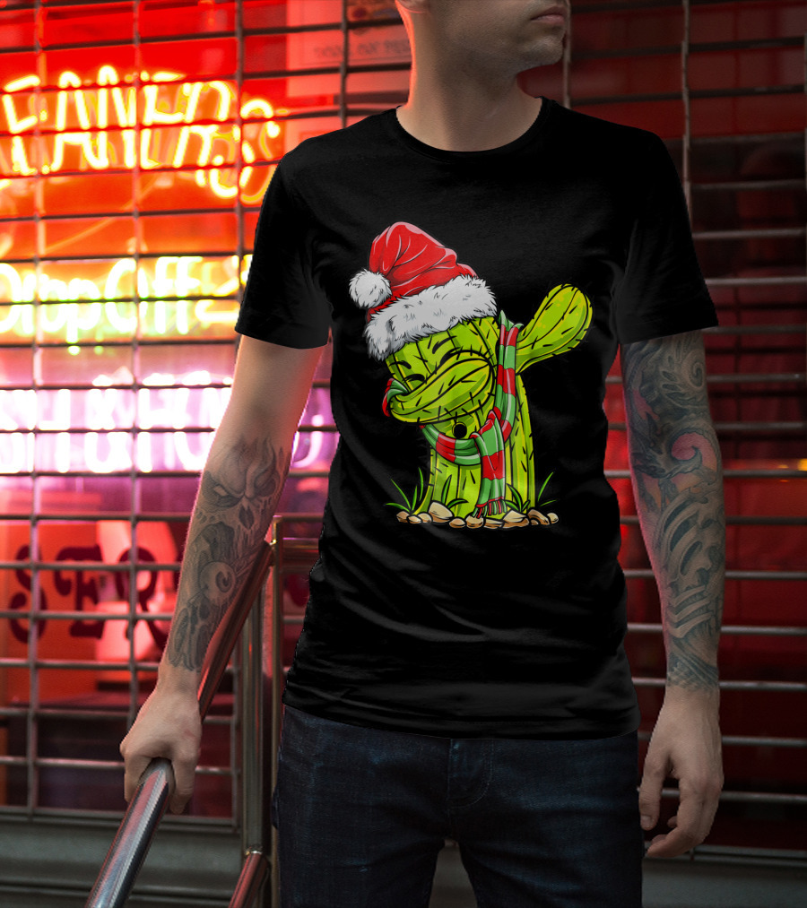 Dabbing Cactus Santa Christmas Hat And Scarf T-Shirt