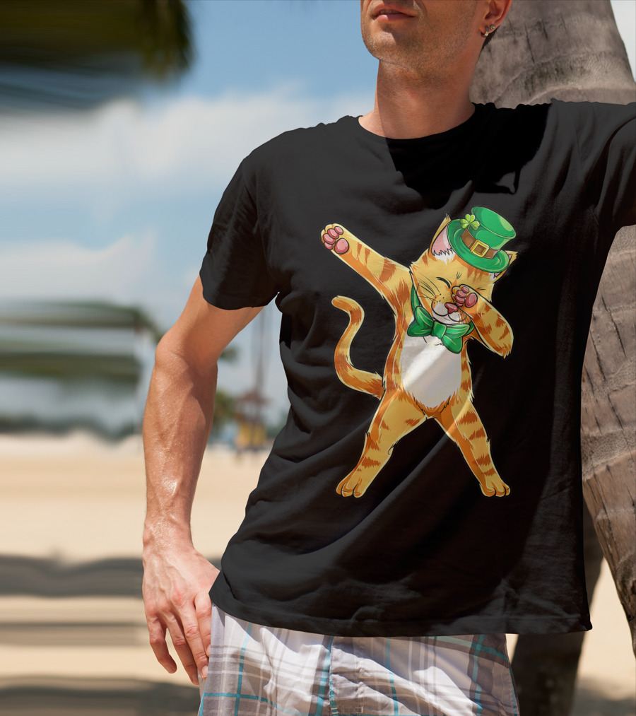 Dabbing Cat St Patricks Day Green Bow Tie Leprechaun Hat T-Shirt