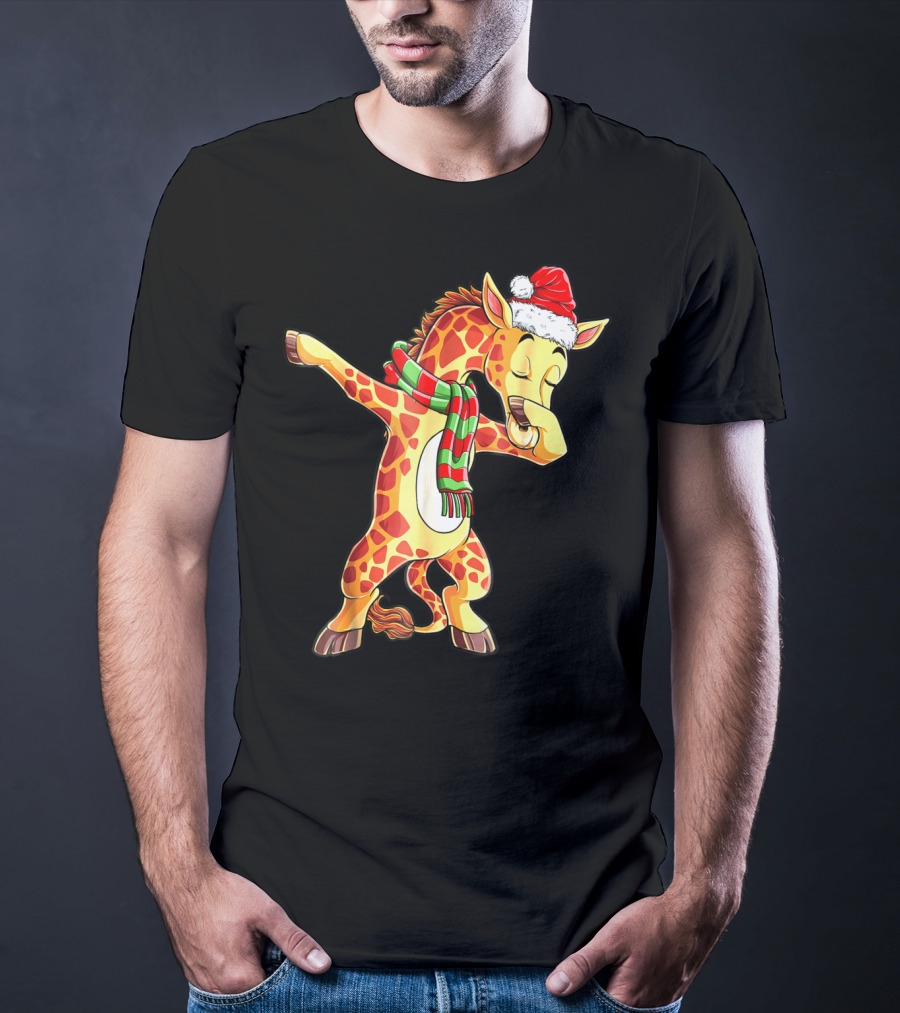 Dabbing Giraffe Santa With Christmas Hat And Scarf T-Shirt