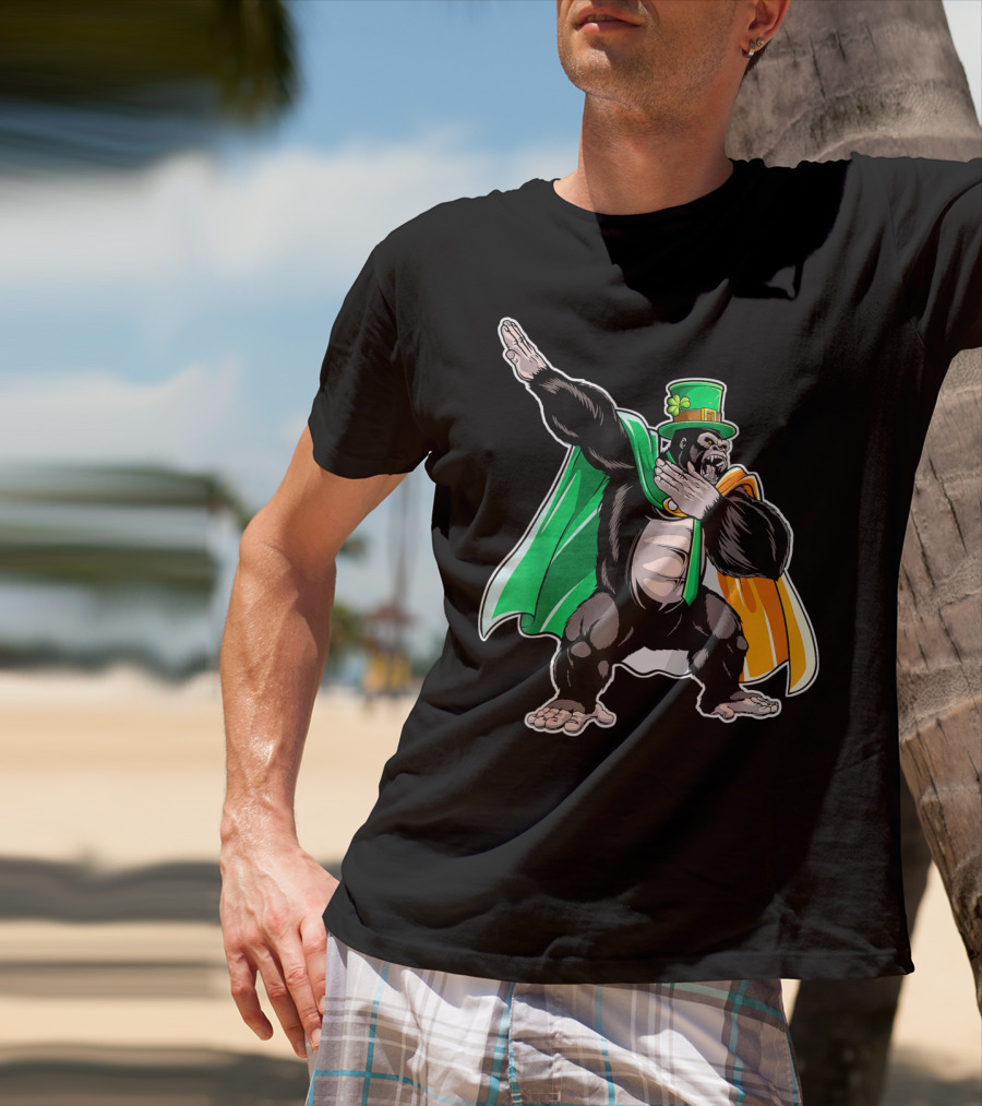 Dabbing Gorilla St Patricks Day Men Leprechaun Irish Cape T-Shirt