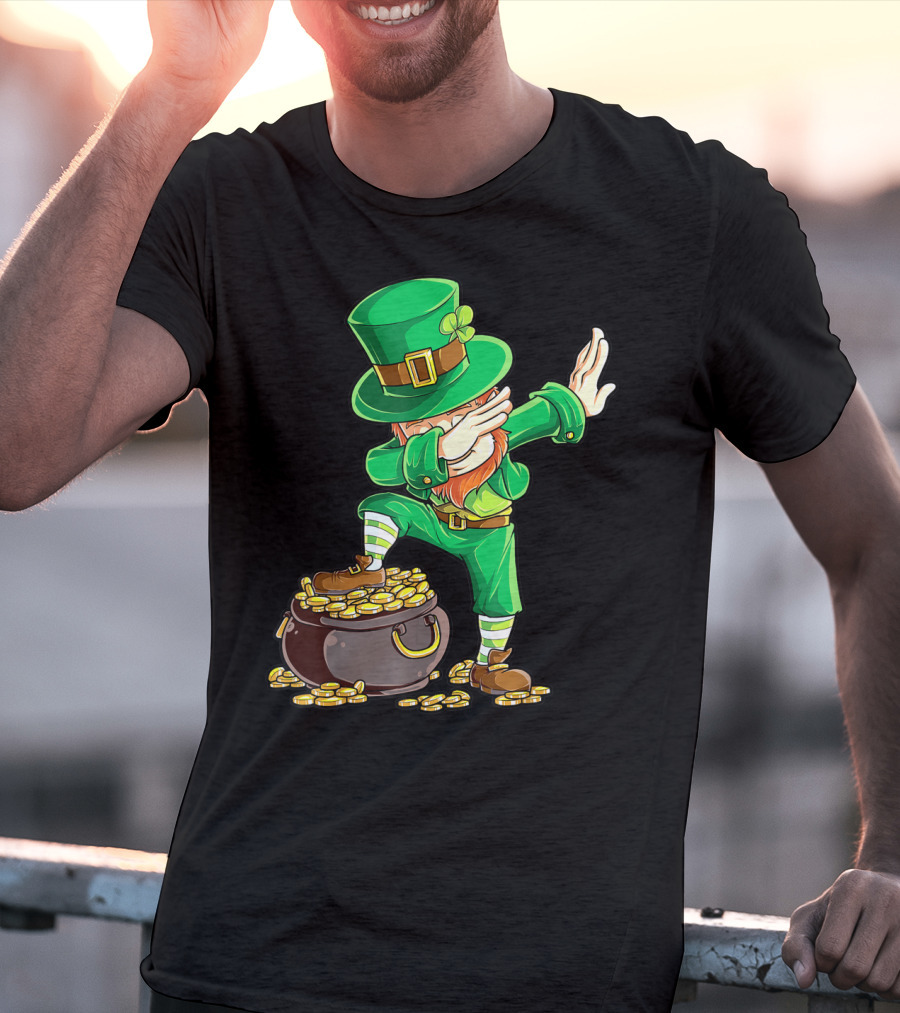 Dabbing Leprechaun Pot Of Gold St Patricks Day T-Shirt