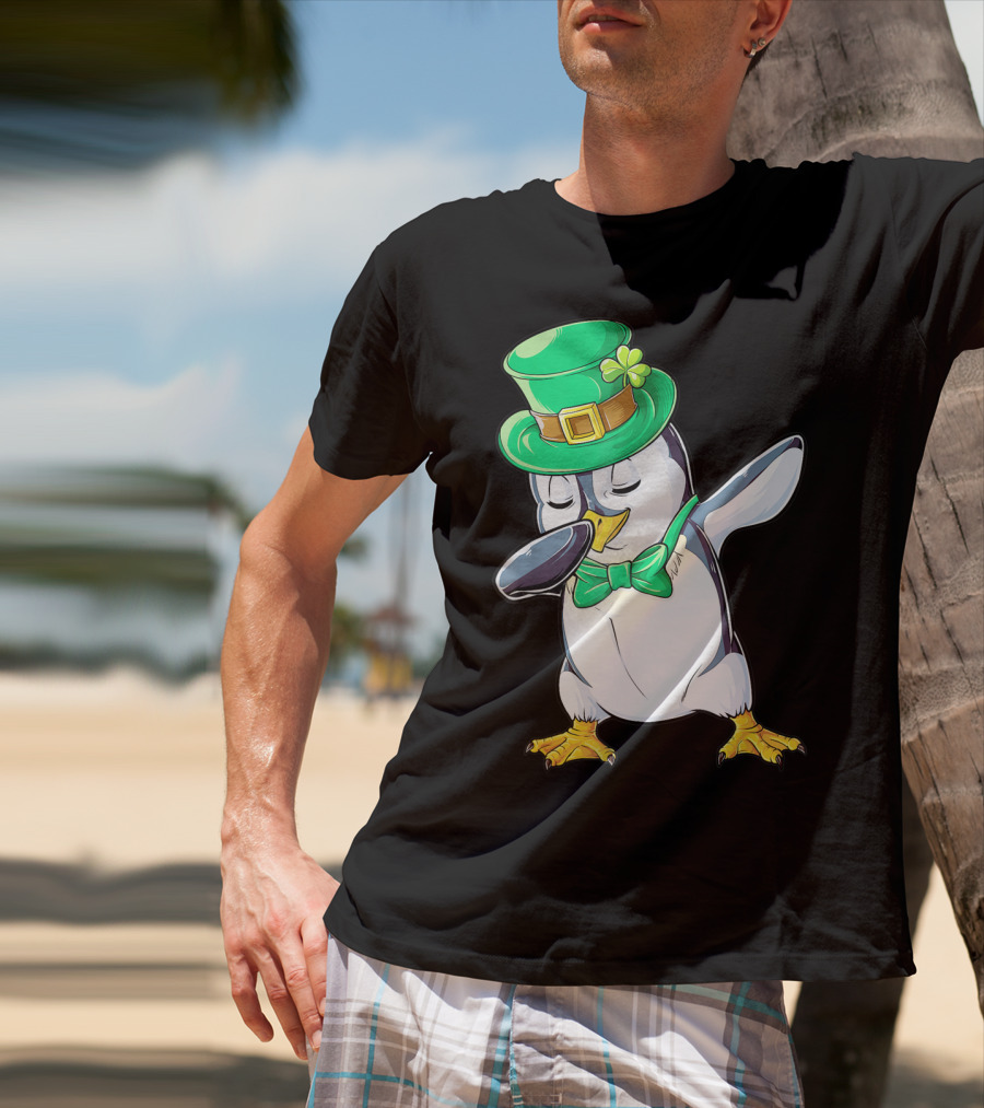 Dabbing Penguin St Patricks Day Leprechaun Hat And Bow Tie T-Shirt