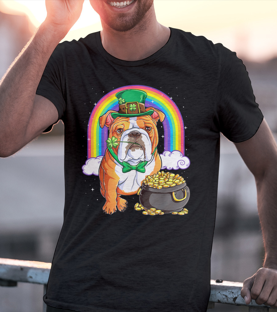 English Bulldog Leprechaun St Patricks Day Rainbow Gold Pot T-Shirt