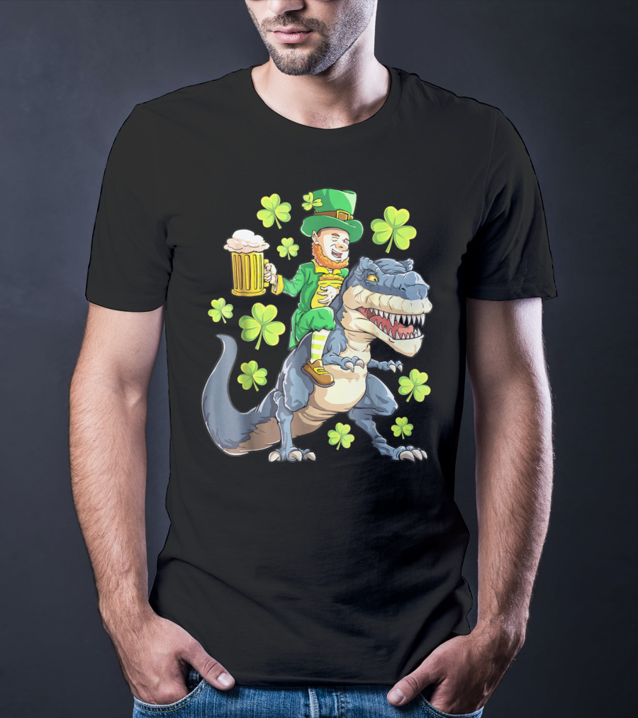 St Patricks Day Leprechaun Riding Dinosaur With Shamrocks And Beer T-Shirt