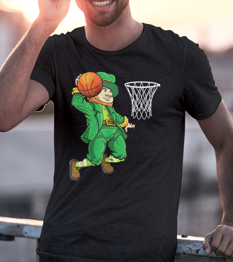 Leprechaun Slam Dunk Basketball St Patricks Day Boys T-Shirt