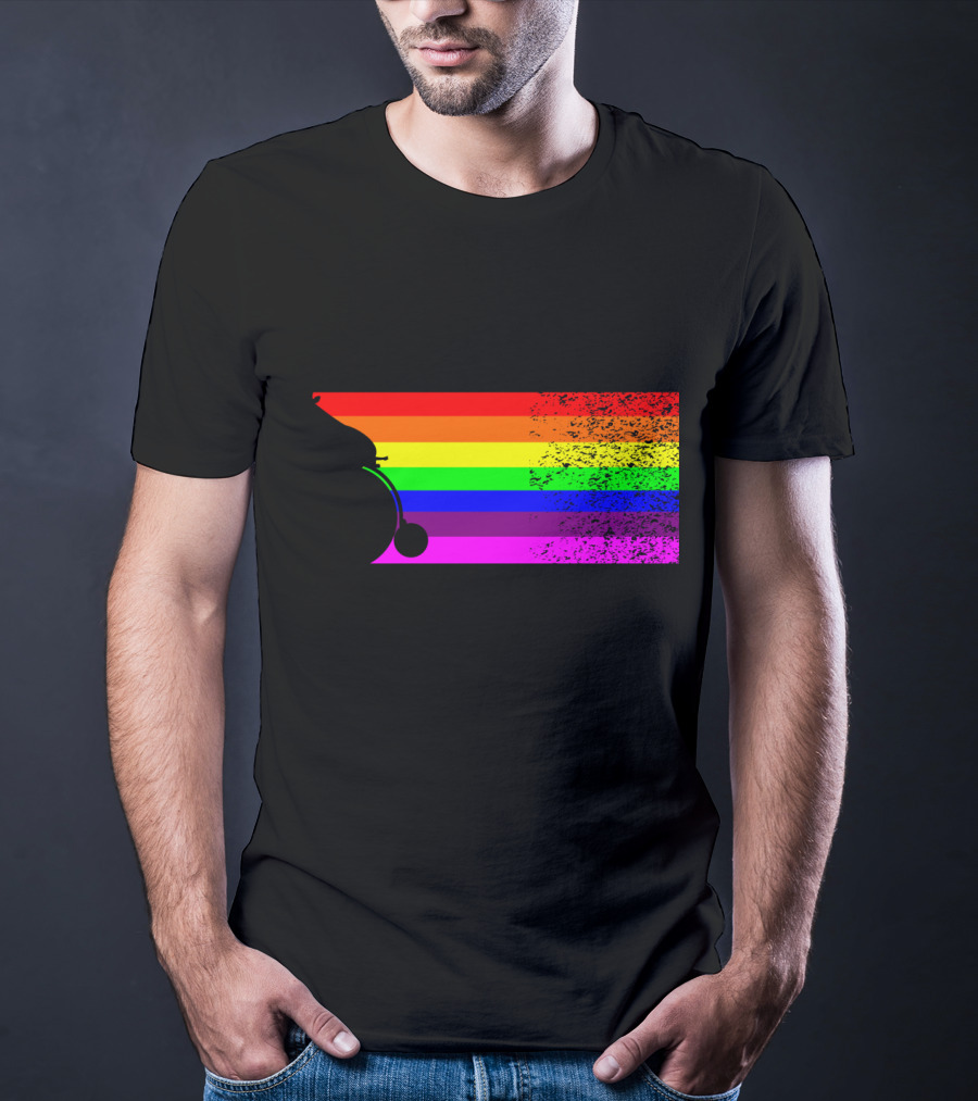 Giraffe Riding A Bike With Retro Rainbow Stripes T-Shirt