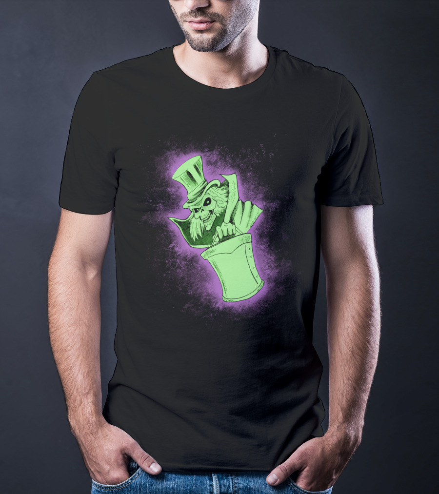 Hatbox Ghost Spooky Green Glow T-Shirt