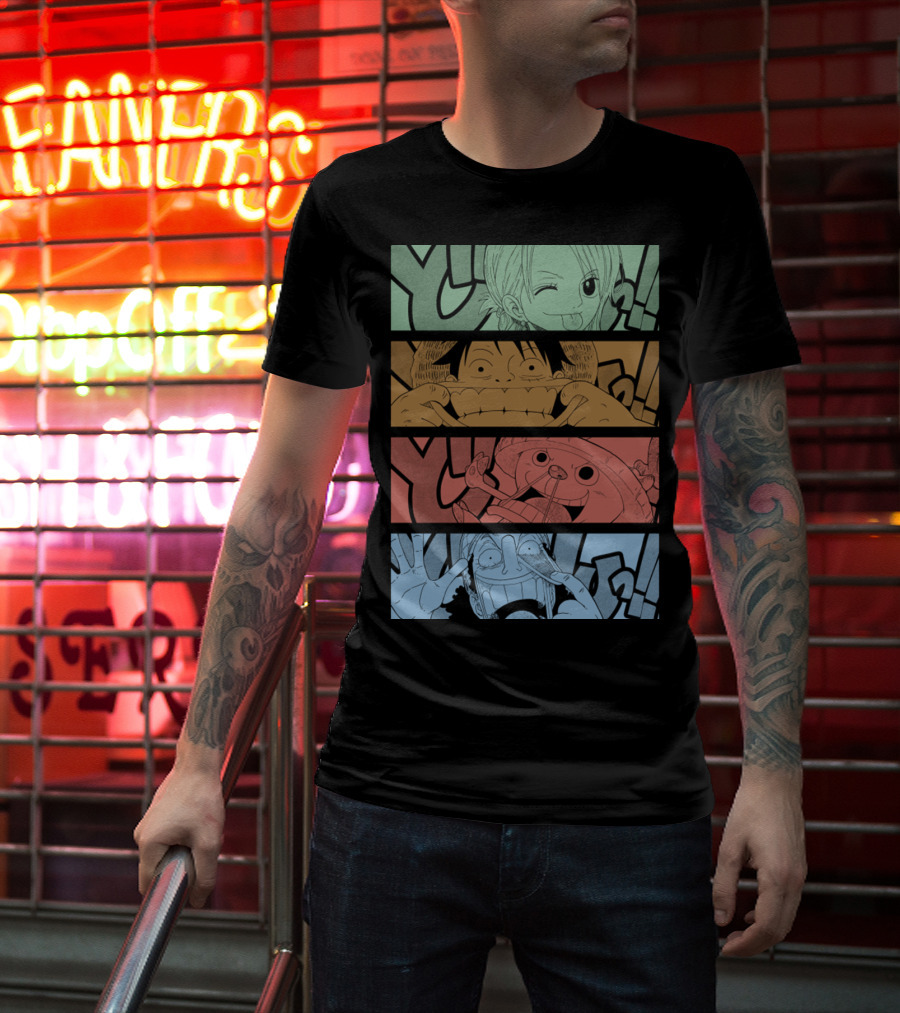 One Piece Keep Smiling Comic Characters T-Shirt