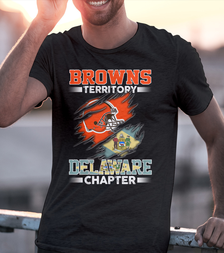 BROWNS Territory Delaware Chapter Football Helmet State Flag T-Shirt