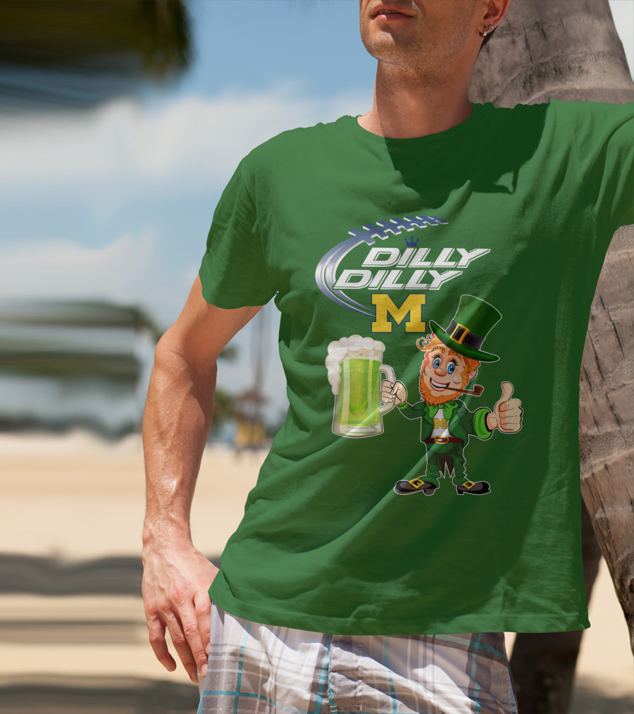 Dilly Dilly M Patrick Football Leprechaun With Green Beer T-Shirt