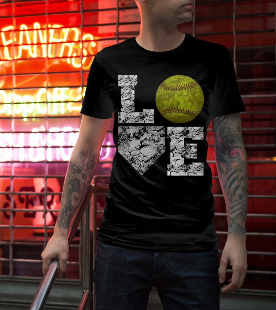 LOVE Softball Home Plate Grunge T-Shirt