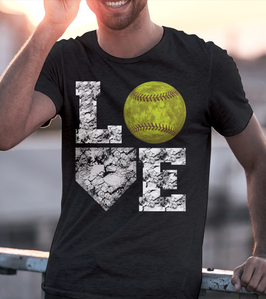 LOVE Softball Home Plate Grunge T-Shirt